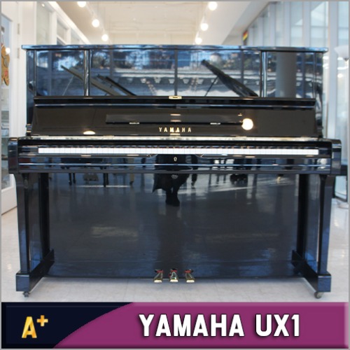 야마하 중고 피아노 UX1
